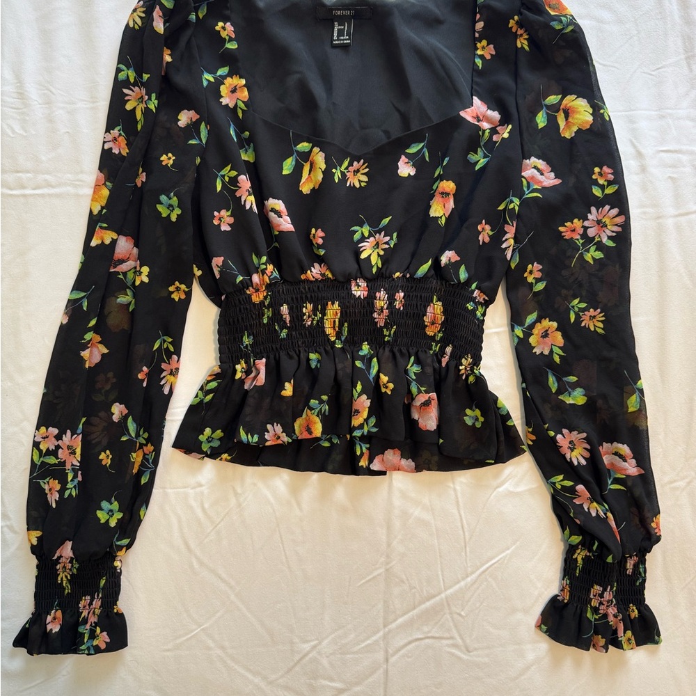Retro Forever 21 Black Floral Crop Blouse